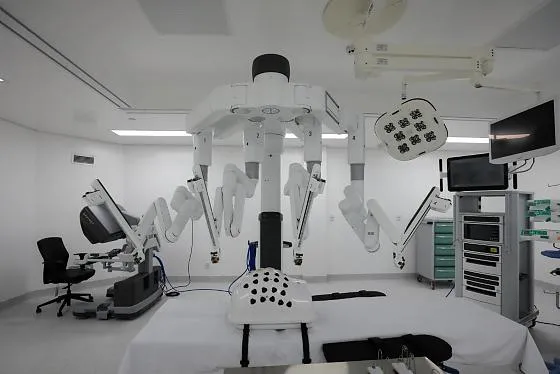 Hospital Central realiza mutirão de cirurgias robóticas para tratar câncer de próstata